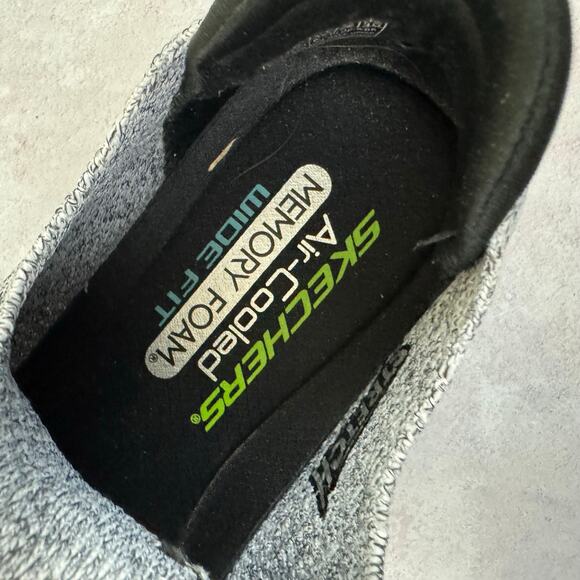 Skechers Ultra Flex 3.0 Demchek Slip On Stretch Fit Sneaker Mens Size 9 Wide - Picture 12 of 13